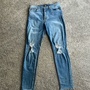Hudson Jeans High-Rise super skinny BLAIR size 30